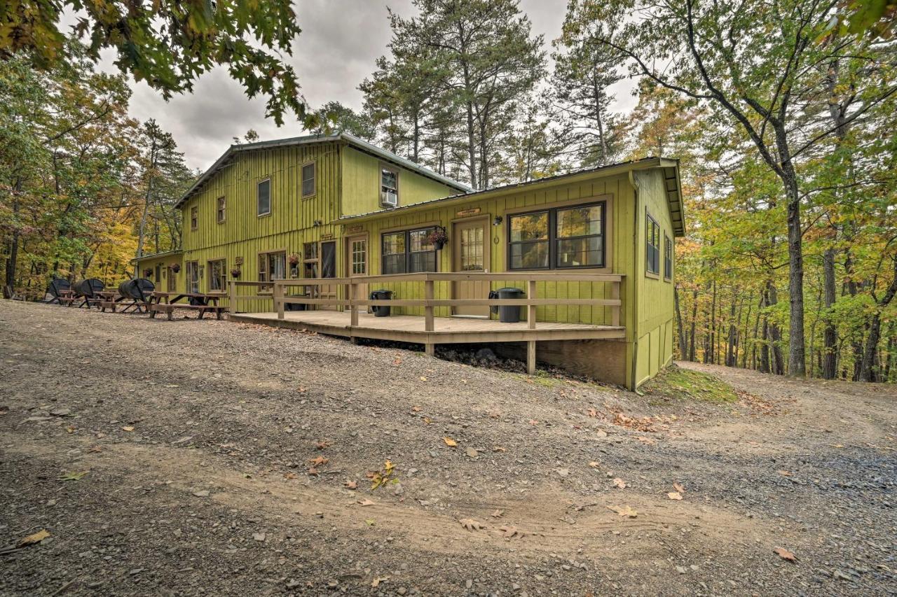 John Wayne Apartment - Deck, Bbq, Horses On-Site Huntingdon Kültér fotó